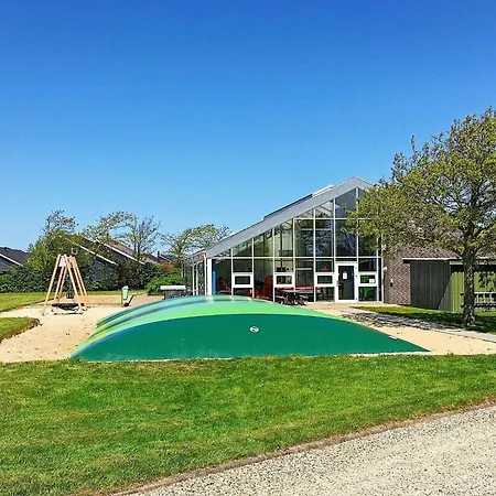 Vakantiehuis In With Hot Tub Hemmet